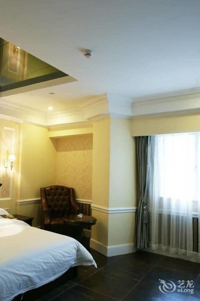 Big Apple Hotel Shantou Exteriör bild